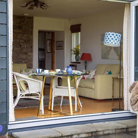 Balmungo Cottage B&B-2